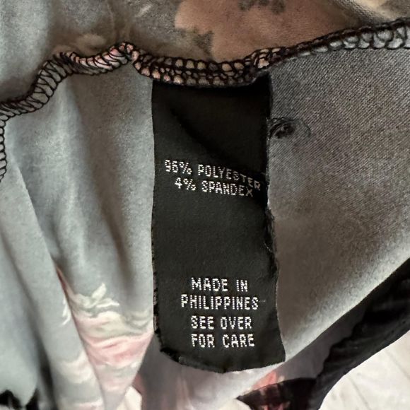 By & By Black and Pink Floral Mini Dress, Medium, Pre-owned - Picture 6 of 7